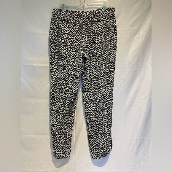 Banana Republic Printed Soft Drapey Pant, size 12L Long - Picture 4 of 9